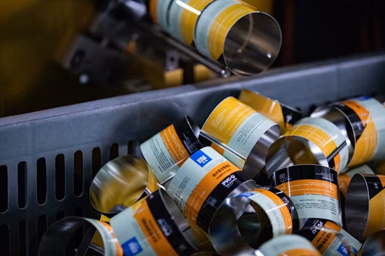 水道管や継手用のCPVC接着セメントでした